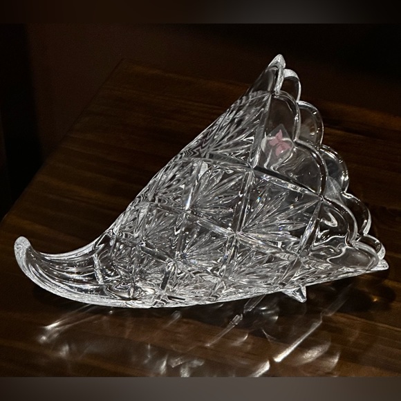 Marquis Waterford Horn of Plenty Cornucopia Centerpiece Crystal - Picture 8 of 13